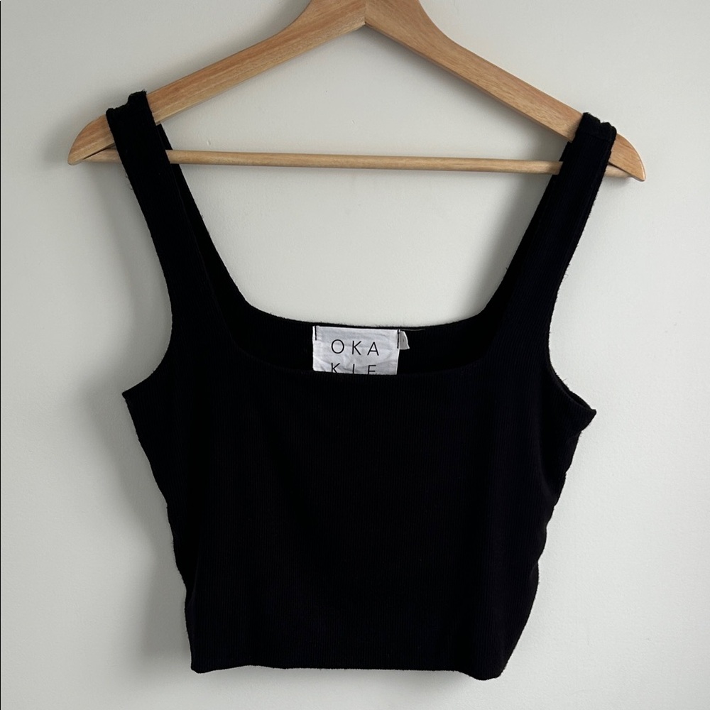 OKAKIE Black RIBBED TANK CROP DOUBLE LINED